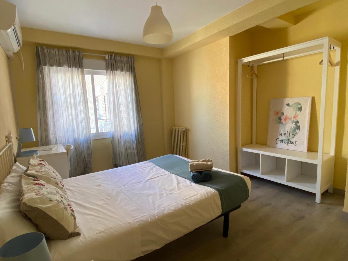 Dos Torres Frodo - Estacionamiento Privado Gratuito Apartamento Saragoça Exterior foto